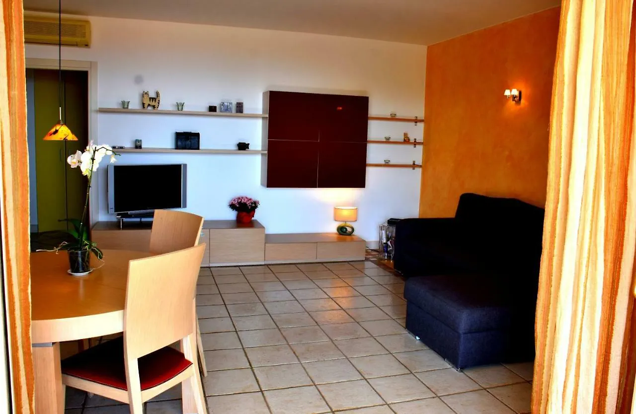 Taormina Sunny Apartment - Taormina Holidays 0*,